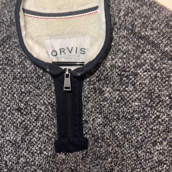 Orvis Sherpa Lined Men’s 1/4 Zip Grey Black Fleece Knit Sweater - Picture 2 of 4